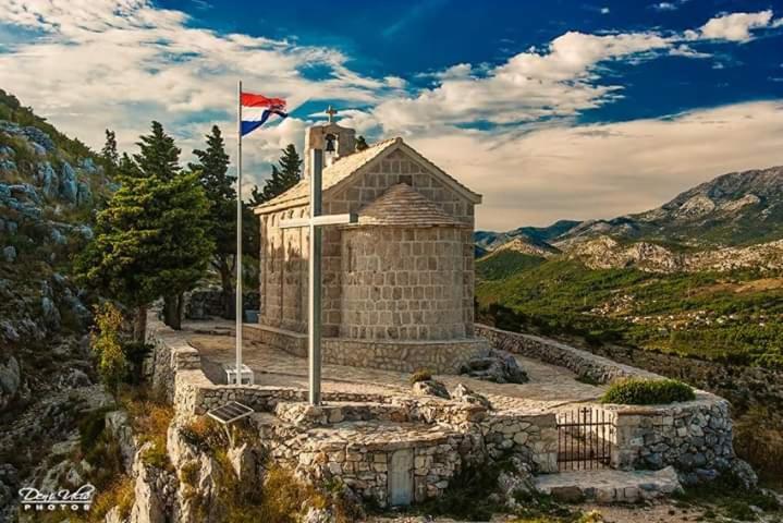 Judita Omiš Екстериор снимка